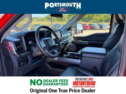 Used 2024 Ford F350 Lariat w/ Lariat Ultimate Package image 3