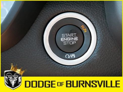 Used 2025 RAM 1500 Laramie AWD/4WD image 28