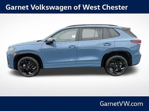 New 2026 Volkswagen Tiguan SE R-Line AWD/4WD image 2