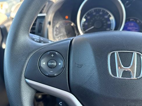 Used 2020 Honda Fit LX image 28