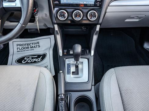 Used 2018 Subaru Forester 2.5i Premium w/ All-Weather Package image 17