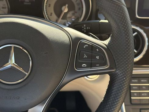 Used 2016 Mercedes-Benz GLA 250 image 23