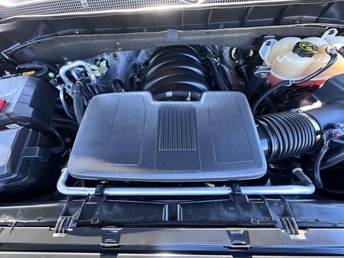 Used 2022 Chevrolet Tahoe High Country image 15