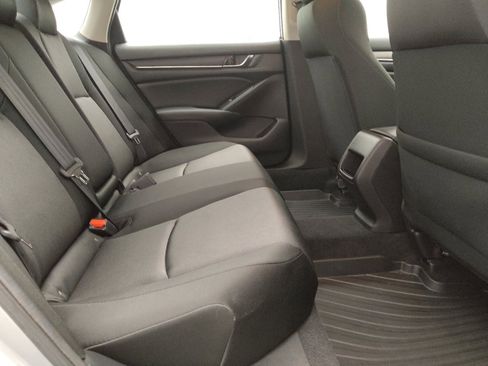 Used 2022 Honda Accord LX image 19