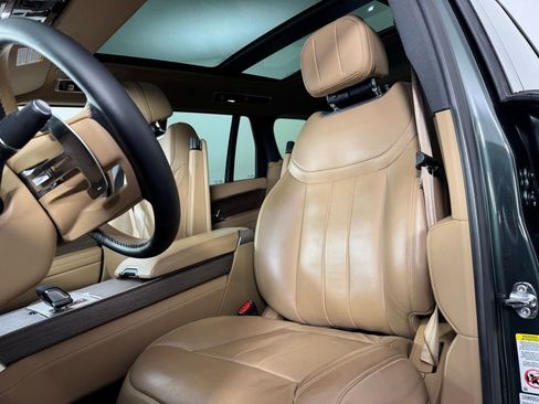 Used 2024 Land Rover Range Rover SE AWD/4WD image 13