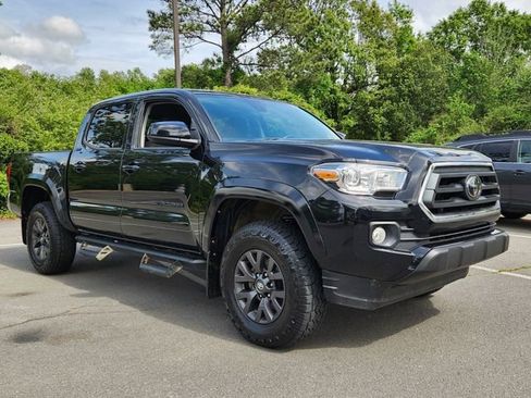 Used 2022 Toyota Tacoma SR5 w/ SR5 Appearance Package (SM) RWD image 7