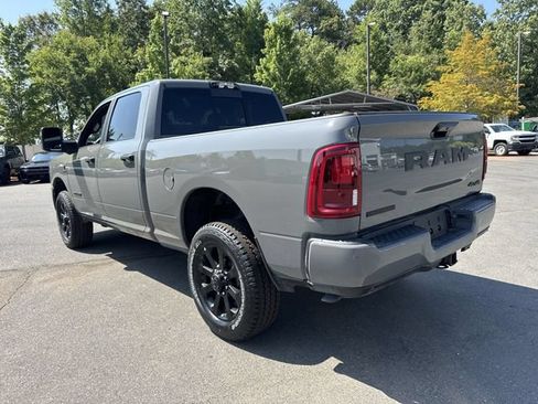 New 2026 RAM 2500 Big Horn AWD/4WD image 11