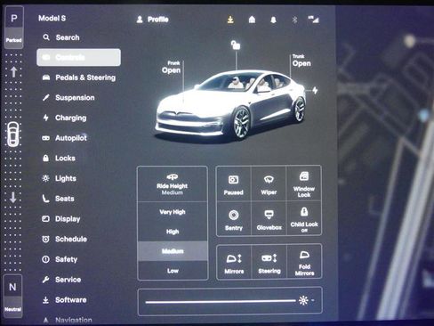 Used 2021 Tesla Model S Plaid image 12