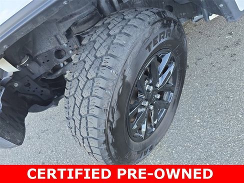 Certified 2023 Jeep Gladiator Sport image 63