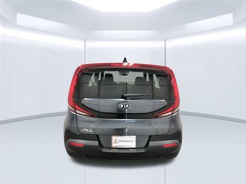 Used 2020 Kia Soul LX FWD image 14