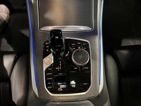 Used 2022 BMW X5 xDrive40i w/ M Sport Package image 22