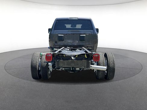 New 2026 RAM 5500 Tradesman AWD/4WD image 4