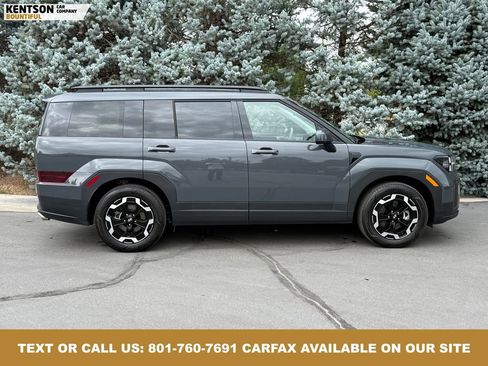 Used 2025 Hyundai Santa Fe SEL image 11