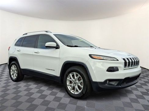 Used 2014 Jeep Cherokee Latitude w/ Comfort/Convenience Group image 1