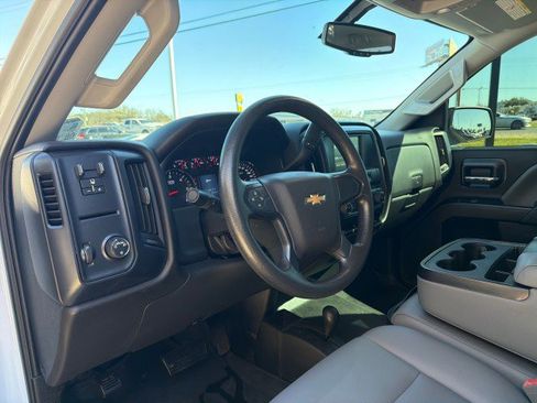 Used 2019 Chevrolet Silverado 2500 W/T w/ WT Convenience Package image 16