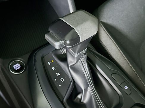 Used 2025 Kia K4 LXS image 24