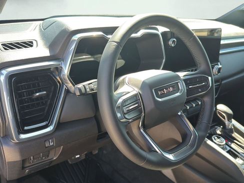 Used 2025 GMC Canyon Elevation w/ Convenience Package AWD/4WD image 12