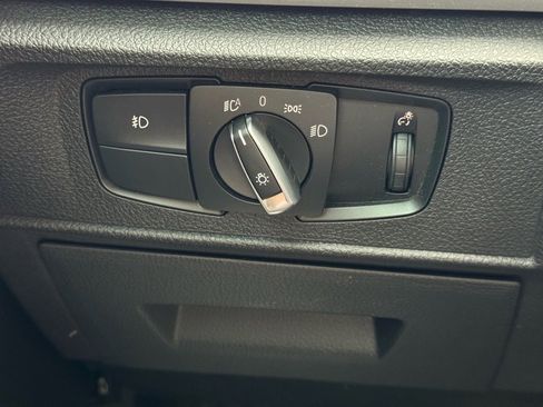 Used 2017 BMW 230i Convertible image 23