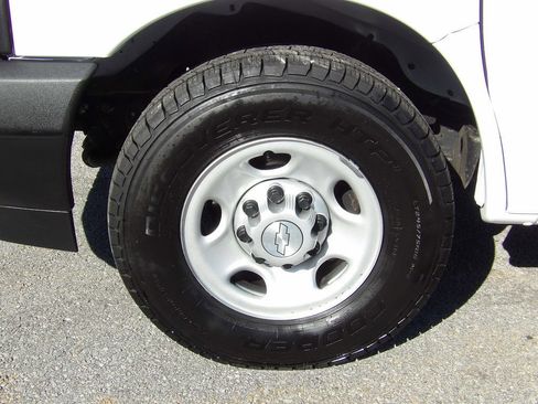 Used 2020 Chevrolet Express 2500 w/ Safety Package image 47