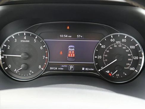 Used 2023 INFINITI QX80 Premium Select w/ All-Season Package AWD/4WD image 16