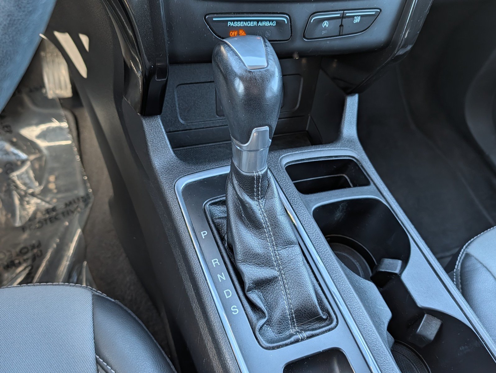 Used 2018 Ford Escape SE w/ SE Sport Appearance Package AWD/4WD image 31