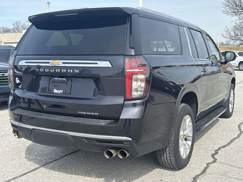 Used 2023 Chevrolet Suburban Premier image 8