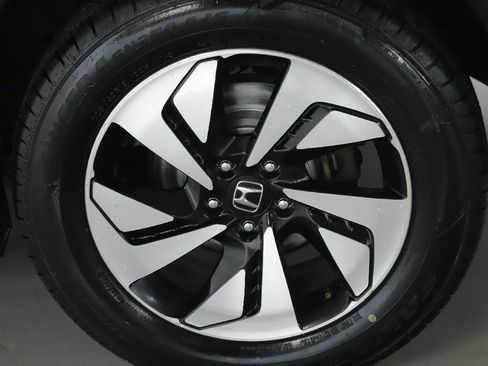 Used 2016 Honda CR-V Touring image 39