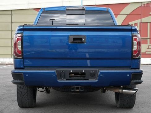 Used 2017 GMC Sierra 1500 Denali w/ Denali Ultimate Package AWD/4WD image 16