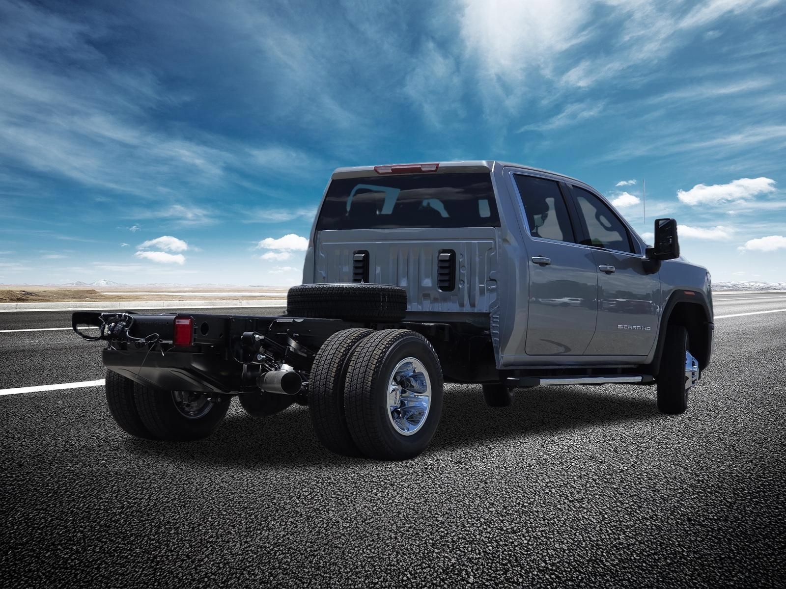 New 2026 GMC Sierra 3500 SLE AWD/4WD image 16
