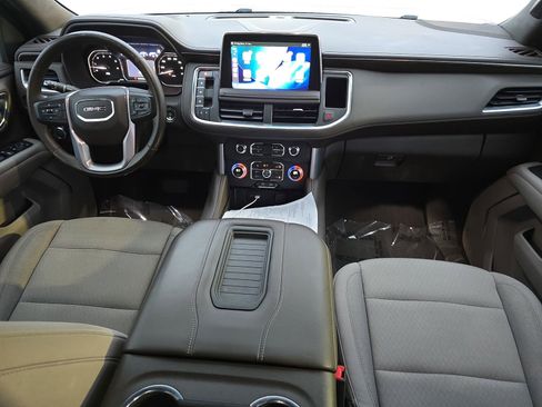 Used 2021 GMC Yukon SLE image 9