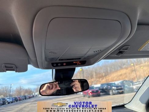 Used 2021 Chevrolet Equinox LS w/ LS Convenience Package image 19