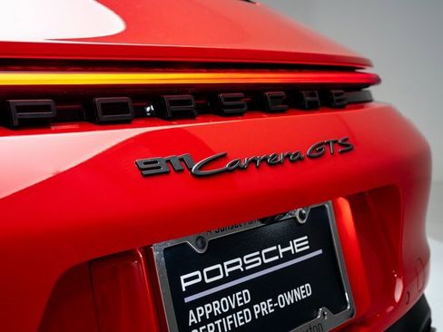 Certified 2022 Porsche 911 Carrera GTS image 39
