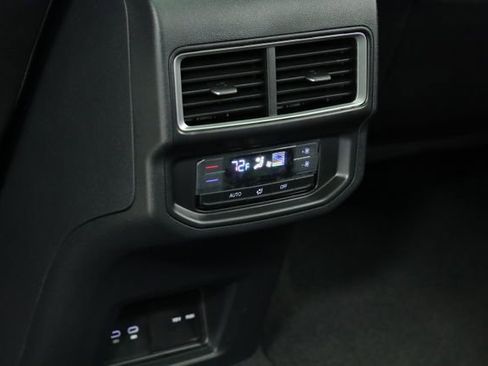 New 2026 Volkswagen Atlas SE FWD image 35