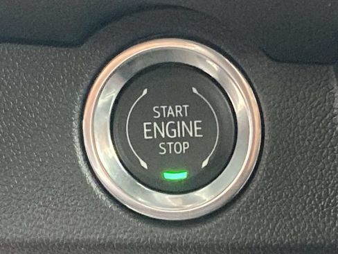 New 2026 Chevrolet Traverse Z71 w/ Enhanced Driving Package AWD/4WD image 23