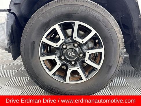 Used 2016 Toyota Tundra SR5 w/ SR5 Upgrade Package image 4