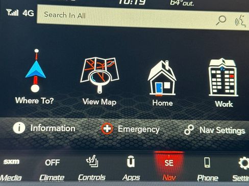 Used 2023 Dodge Charger Scat Pack w/ Navigation & Travel Group image 21