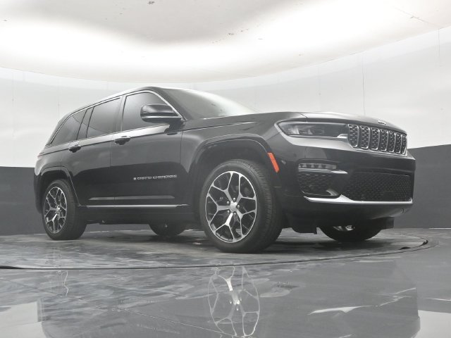 Used 2022 Jeep Grand Cherokee Summit AWD/4WD image 54