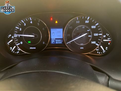 Used 2017 Nissan Armada Platinum RWD image 7
