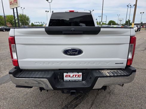 Used 2018 Ford F250 XLT w/ Snow Plow Prep Package AWD/4WD image 6