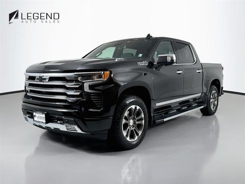 Used 2025 Chevrolet Silverado 1500 High Country AWD/4WD image 1