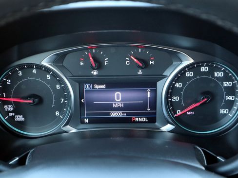 Used 2024 Chevrolet Equinox LT image 31