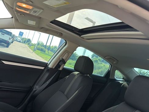 Used 2016 Honda Civic EX image 9