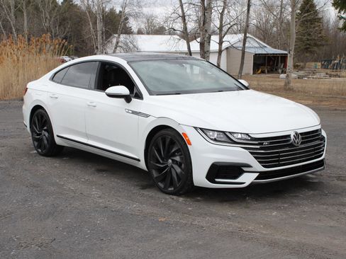 Used 2019 Volkswagen Arteon SEL image 3