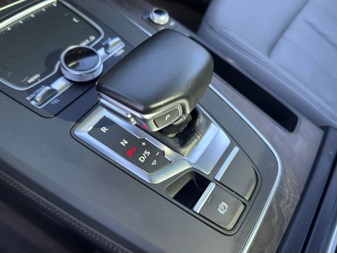 Used 2018 Audi Q5 2.0T image 19