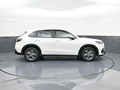 New 2026 Honda HR-V LX image 20