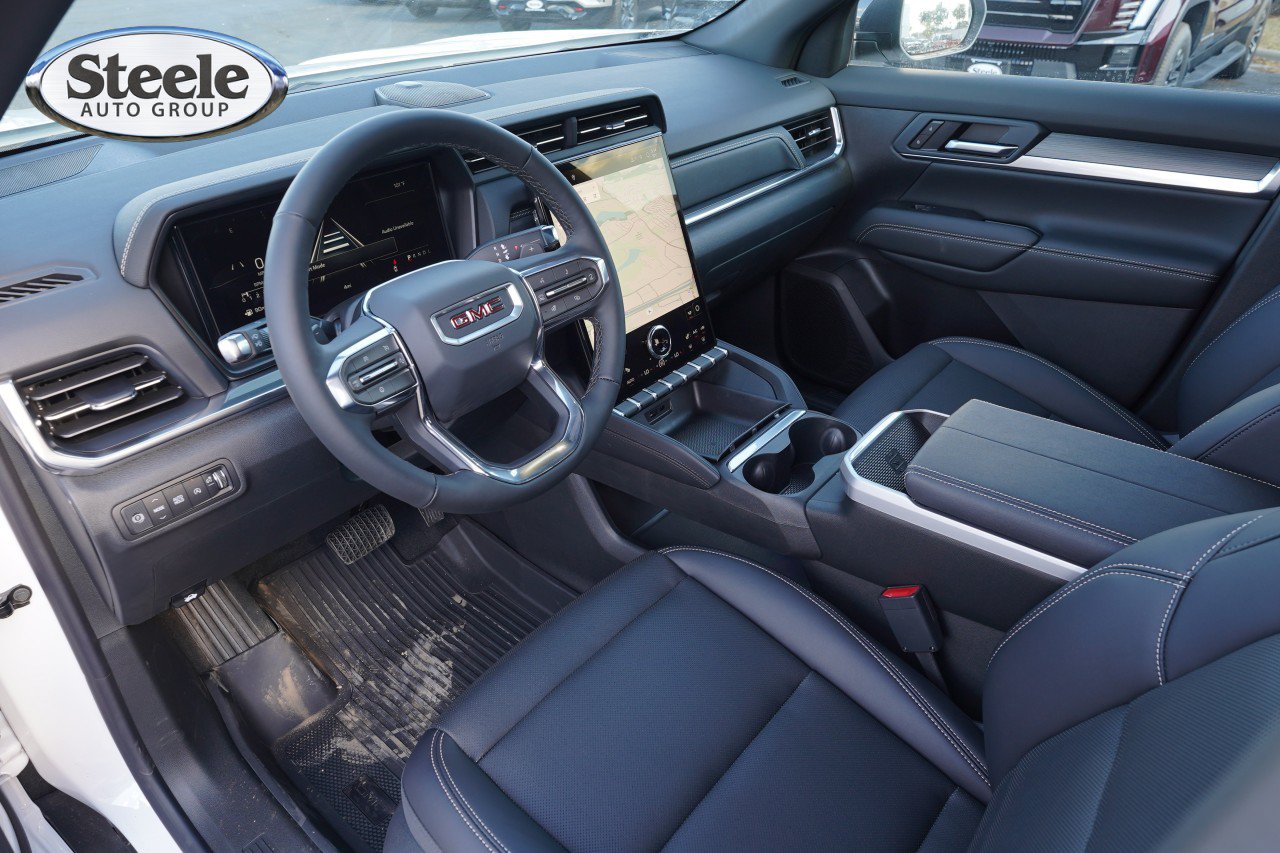 New 2027 GMC Terrain Elevation w/ Elevation Premium Package FWD image 17