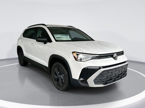 New 2026 Volkswagen Taos S image 40