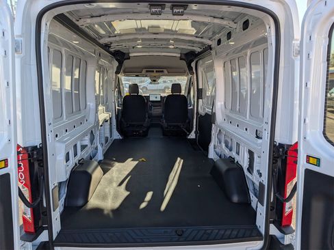 New 2026 Ford Transit 250 148 Medium Roof image 13