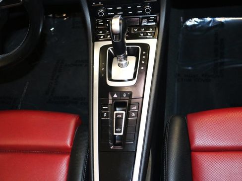 Used 2018 Porsche 718 Boxster RWD image 61