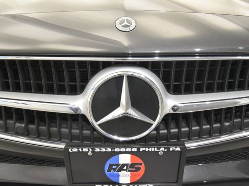 Used 2023 Mercedes-Benz C 300 4MATIC Sedan image 9